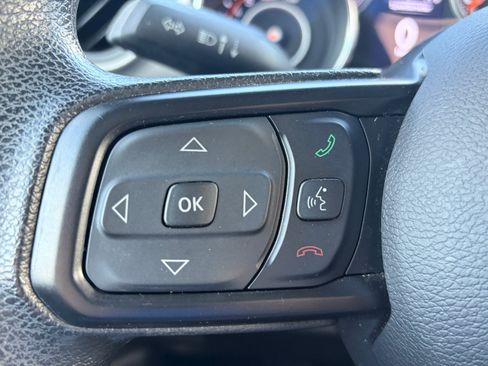 Used 2022 Jeep Wrangler Sport AWD/4WD image 21