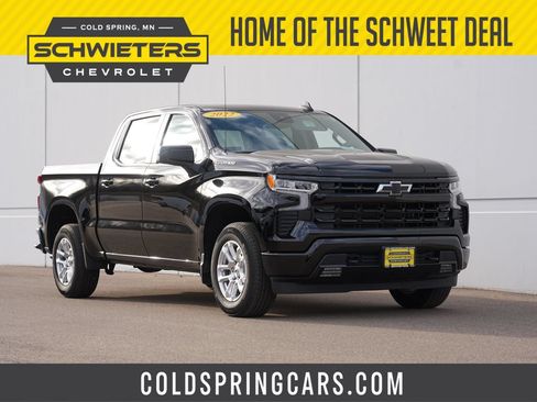 Used 2022 Chevrolet Silverado 1500 RST AWD/4WD image 1