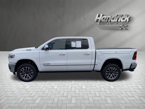 Used 2025 RAM 1500 Limited AWD/4WD image 7