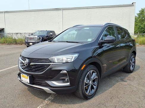 Certified 2023 Buick Encore GX Select FWD image 3