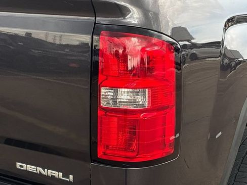 Used 2015 GMC Sierra 1500 Denali w/ Driver Alert Package RWD image 27