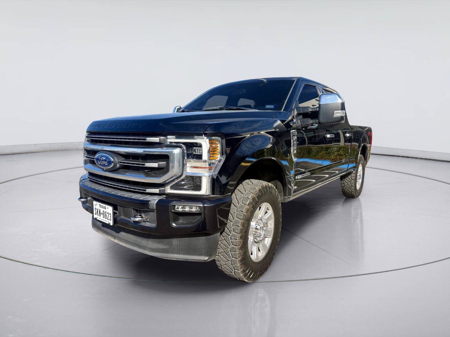 Used 2021 Ford F250 Platinum w/ FX4 Off-Road Package AWD/4WD image 9