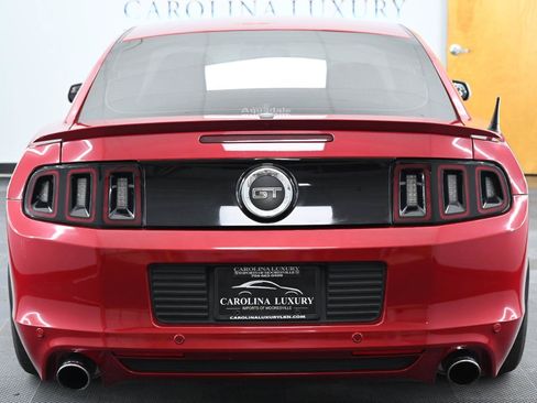 Used 2013 Ford Mustang GT Premium w/ Brembo Brake Pkg RWD image 3