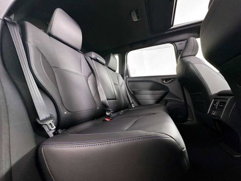 Used 2025 Subaru Forester Limited image 24