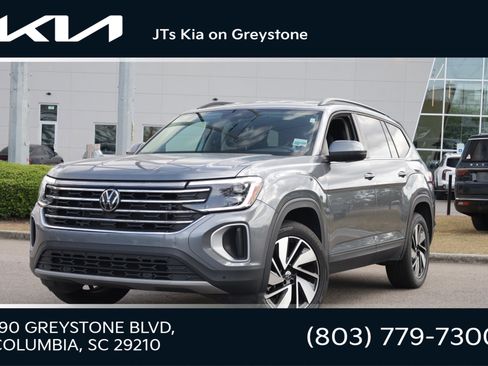 Used 2024 Volkswagen Atlas SE FWD image 1