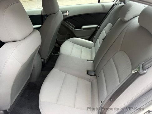 Used 2017 Kia Forte LX FWD image 11