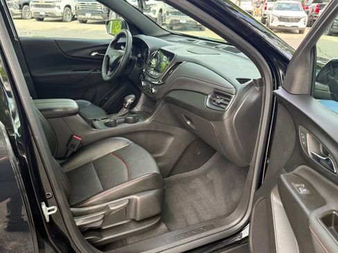 Used 2023 Chevrolet Equinox RS w/ RS Leather Package AWD/4WD image 15
