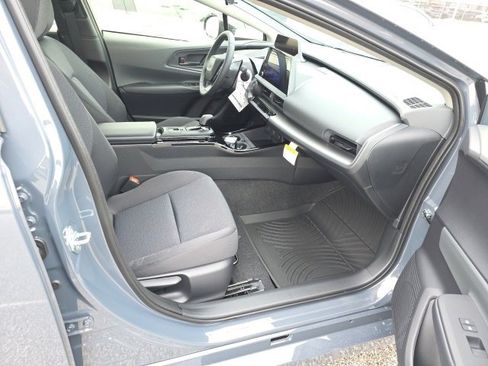 New 2026 Toyota Prius LE image 10