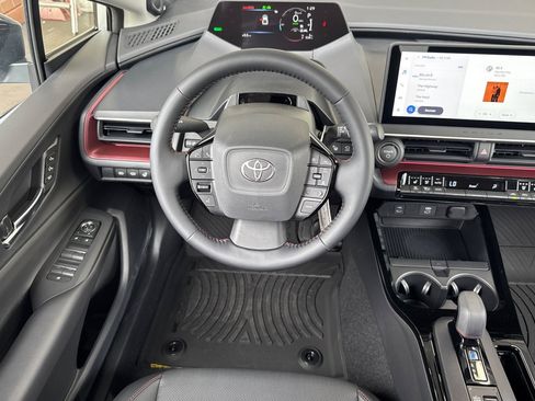 New 2026 Toyota Prius Plug-In Hybrid image 13