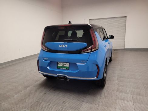 Used 2023 Kia Soul GT-Line image 7