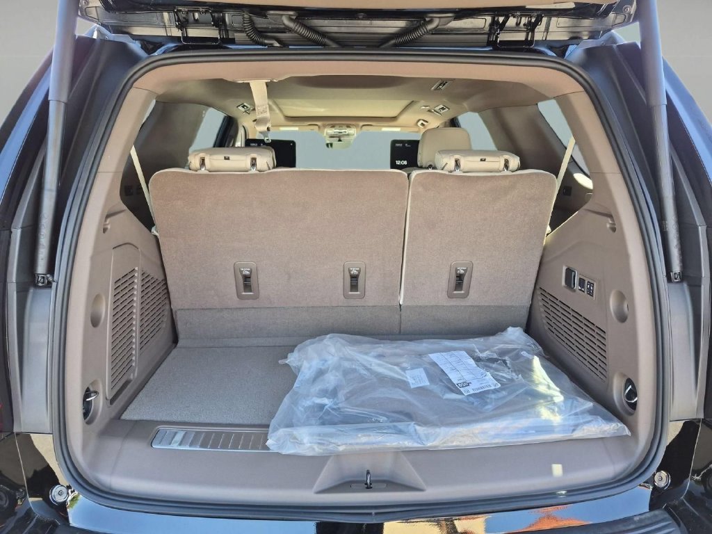 New 2027 GMC Yukon Denali w/ Denali Reserve Package AWD/4WD image 26