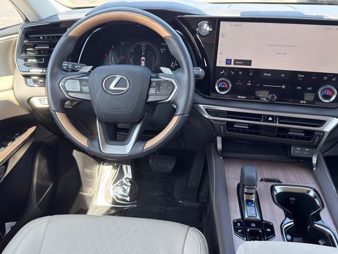 Used 2024 Lexus RX 350h AWD/4WD image 24