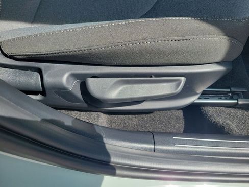 New 2026 Kia K4 FWD image 9