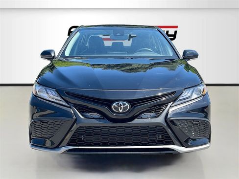 Used 2024 Toyota Camry XSE image 2