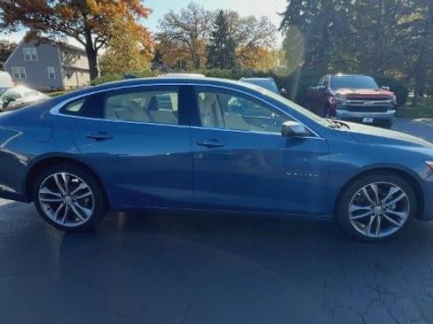 Used 2024 Chevrolet Malibu LT image 2