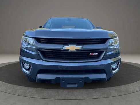 Used 2016 Chevrolet Colorado Z71 AWD/4WD image 2