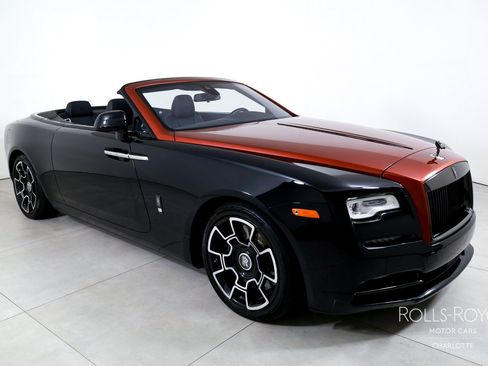 Used 2019 Rolls-Royce Dawn RWD image 7