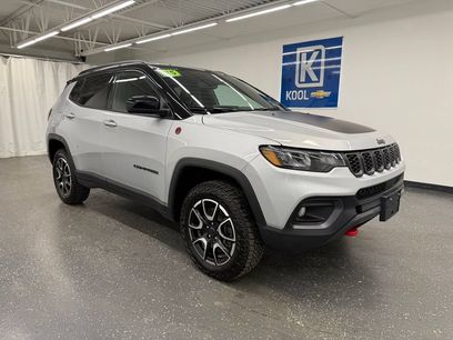 Used 2025 Jeep Compass Trailhawk