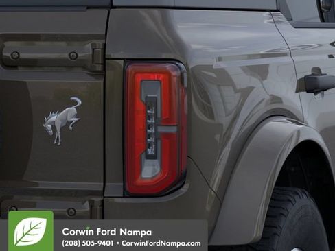 New 2026 Ford Bronco Outer Banks AWD/4WD image 23