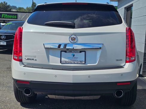 Used 2016 Cadillac SRX Performance w/ Driver Awareness Package AWD/4WD image 4