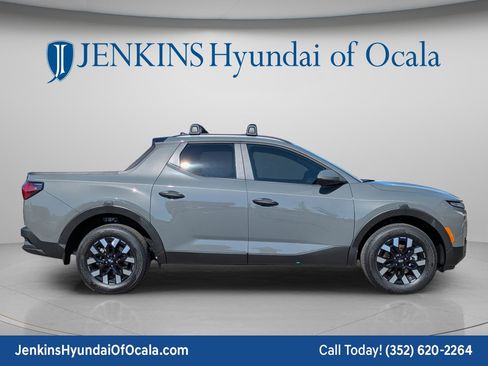 New 2026 Hyundai Santa Cruz SEL FWD image 2