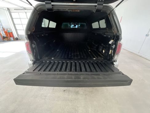 Certified 2023 Toyota Tacoma TRD Off-Road AWD/4WD image 23