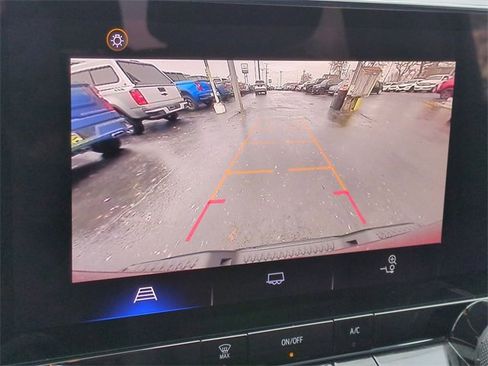 Certified 2024 Chevrolet Colorado W/T image 16