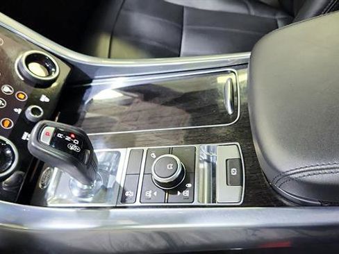 Used 2020 Land Rover Range Rover Sport HSE AWD/4WD image 17