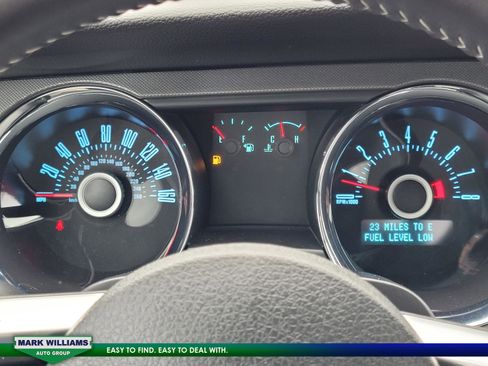 Used 2013 Ford Mustang Coupe image 18