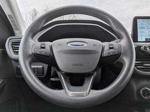 Used 2025 Ford Escape Active image 16