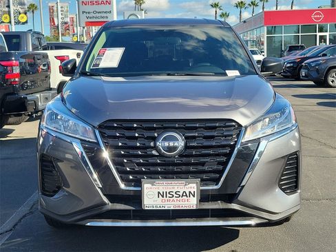 Used 2022 Nissan Kicks S image 25