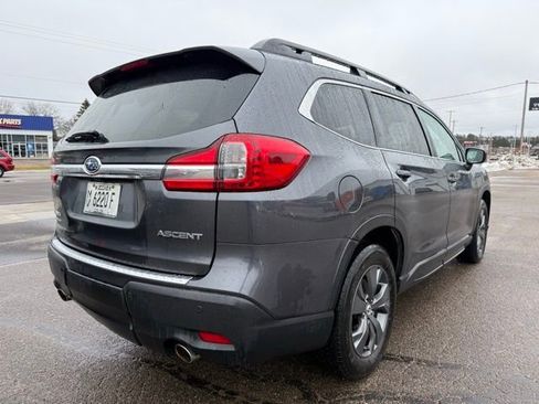 Used 2022 Subaru Ascent Premium w/ Convenience Package AWD/4WD image 5