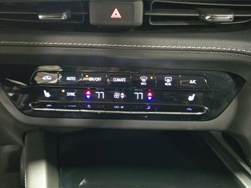 Used 2021 Buick Envision Preferred image 20