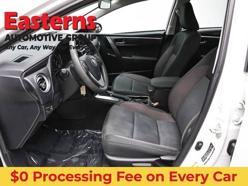 Used 2019 Toyota Corolla LE FWD image 14