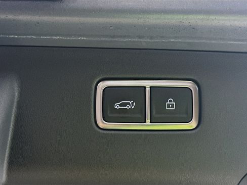 Used 2024 Kia EV9 Light RWD image 31