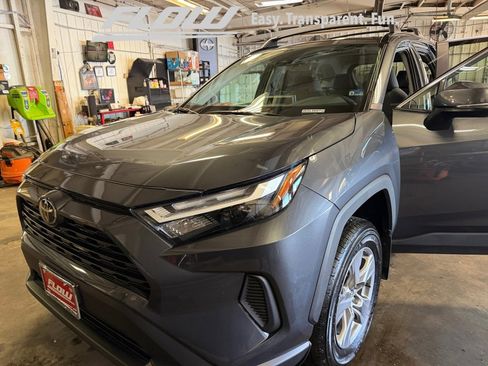 Used 2025 Toyota RAV4 XLE w/ Convenience Package AWD/4WD image 30
