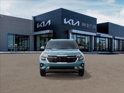 New 2026 Kia Seltos EX w/ EX Sunroof Package