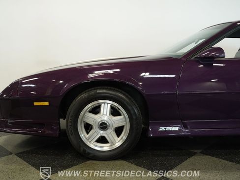 Used 1992 Chevrolet Camaro Z28 image 25