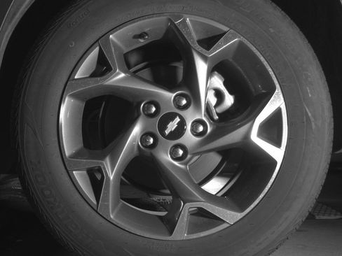 Used 2025 Chevrolet Trax LT FWD image 14