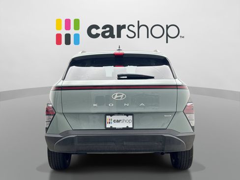 Used 2024 Hyundai Kona SEL w/ Convenience Package AWD/4WD image 4