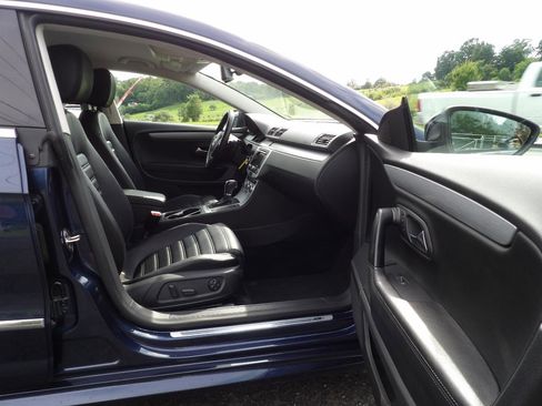 Used 2014 Volkswagen CC R-Line FWD image 17