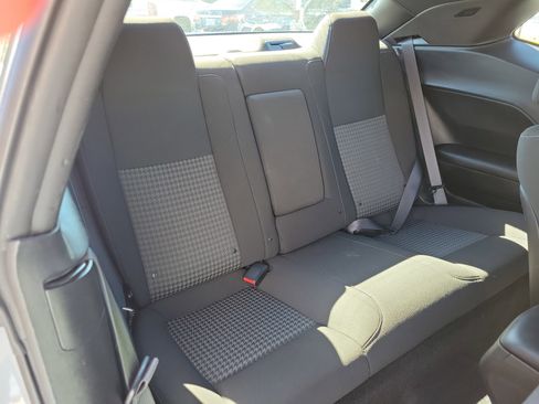 Used 2020 Dodge Challenger R/T Scat Pack RWD image 17