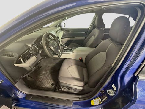 Used 2023 Toyota Camry LE FWD image 13