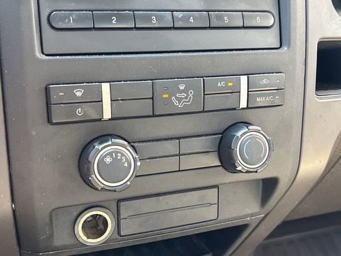 Used 2010 Ford F150 XL RWD image 11