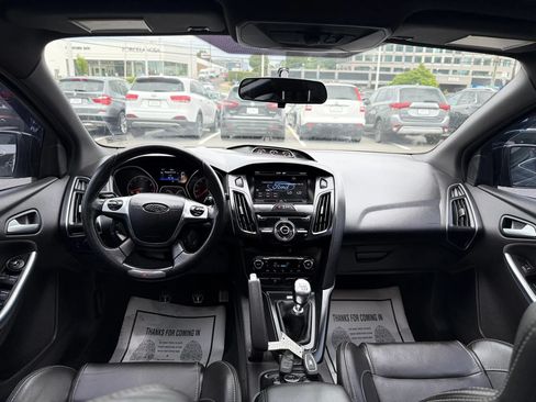 Used 2014 Ford Focus ST w/ Equipment Group 202A FWD image 11