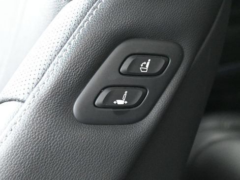 Used 2024 Genesis GV80 2.5T AWD/4WD image 13