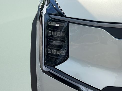 New 2026 Kia EV9 Light RWD image 25