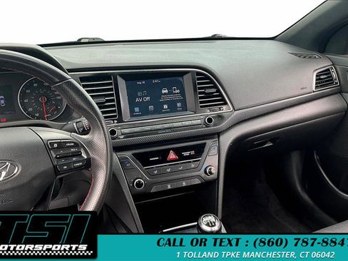 Used 2017 Hyundai Elantra Sport image 6