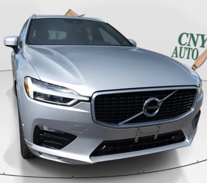 Used 2019 Volvo XC60 T5 R-Design AWD/4WD image 4