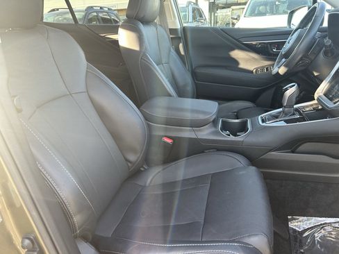 Certified 2023 Subaru Outback Limited image 27